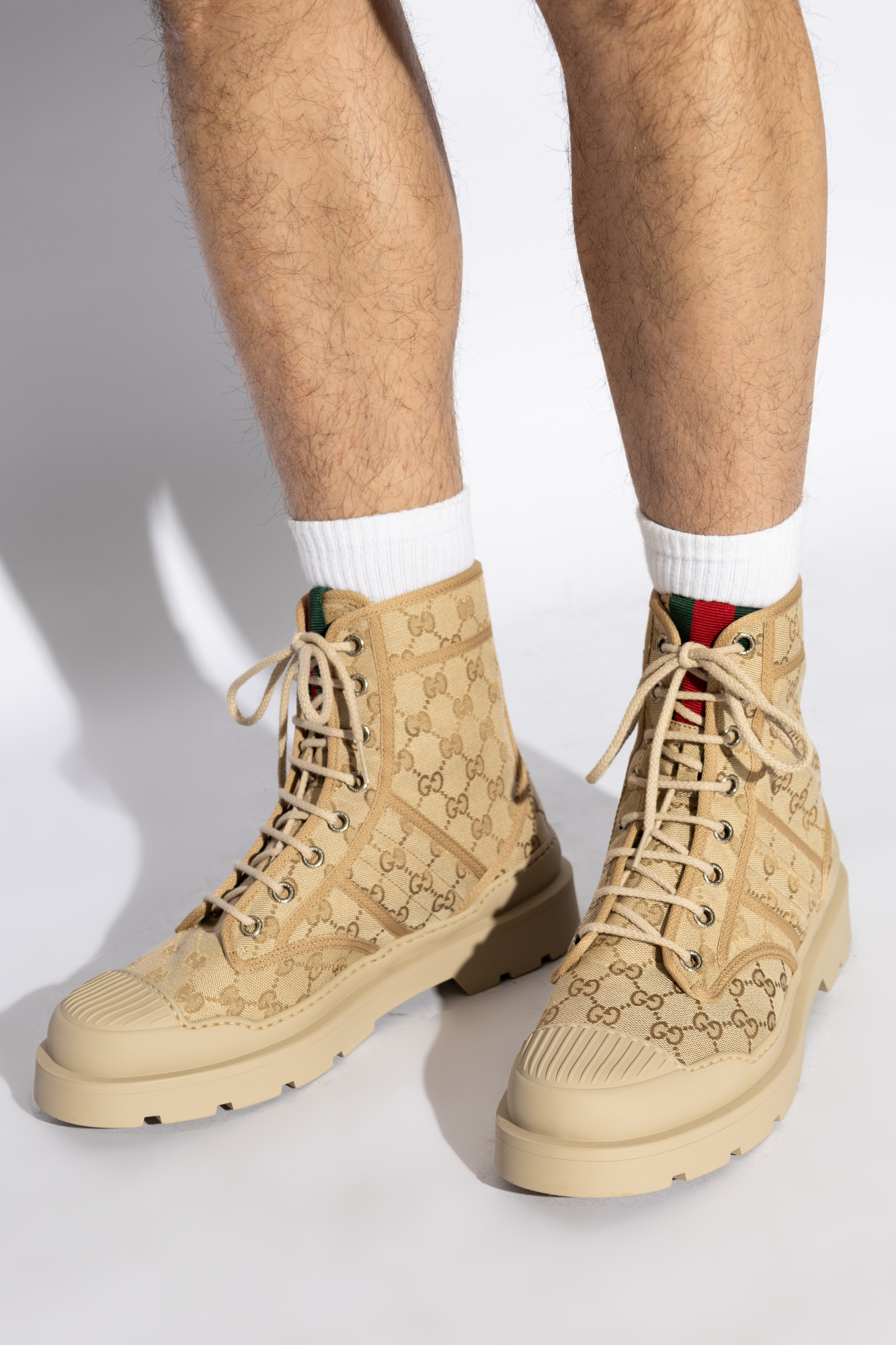 Beżowy Buty za kostkę z monogramem Gucci - Vitkac Polska